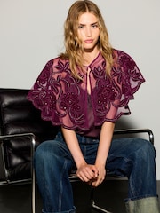 ក្រហម - Short Sleeved Floral Sequin Cape Top - រូបភាព 1 នៃ 8