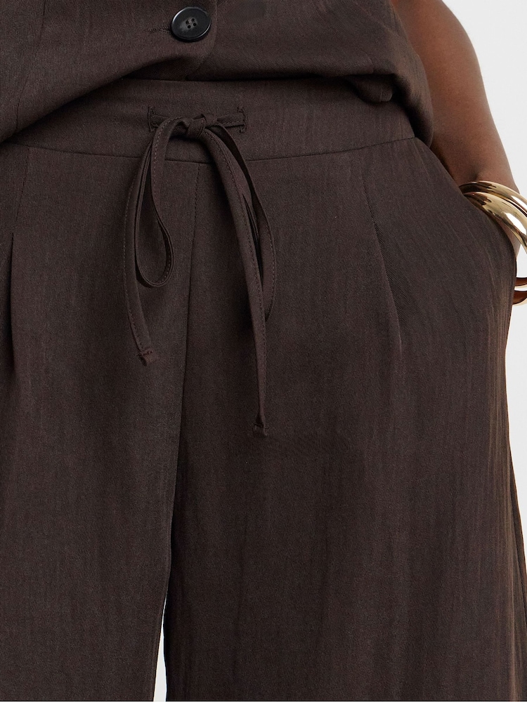 JD Williams Brown Textured Striaght Leg Trousers - Image 4 of 4