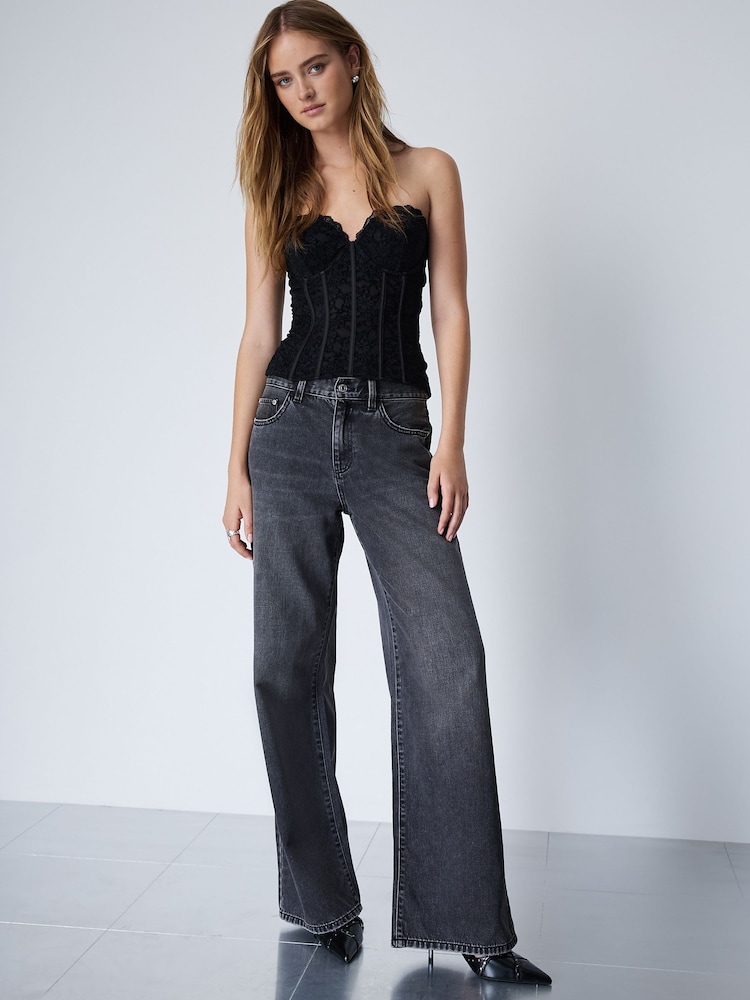 Black Sleeveless Floral Lace Corset Top - Image 2 of 8 Black Sleeveless Floral Lace Corset Top - Image 2 of 8