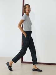 Schwarz & Grün - Karierte Hose in Slim-Fit - Bild 4 von 9