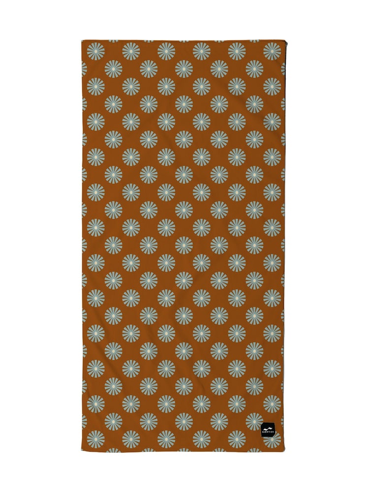 SlowTide Toast Sun Dazed Cotton Artistic Beach Towel - Image 10 of 10 SlowTide Toast Sun Dazed Cotton Artistic Beach Towel - Image 10 of 10