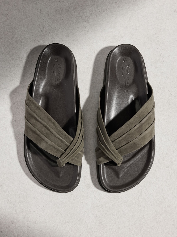 Khakigrün - N. Premium Zehensteg-Fußbett-Sandalen - Bild 1 von 10 Khakigrün - N. Premium Zehensteg-Fußbett-Sandalen - Bild 1 von 10