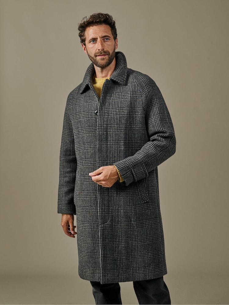 Aubin Green Dawes Overcoat - Image 1 of 5 Aubin Green Dawes Overcoat - Image 1 of 5