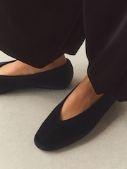 Black Forever Comfort® Velvet High Cut Ballet Flats - Image 5 of 9