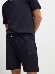 River Island Slim Fit Interlock Shorts - صورة 4 من 4