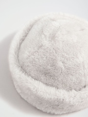 Friends Like These Faux Fur Fisherman Hat - 3суретінің 3 суреті