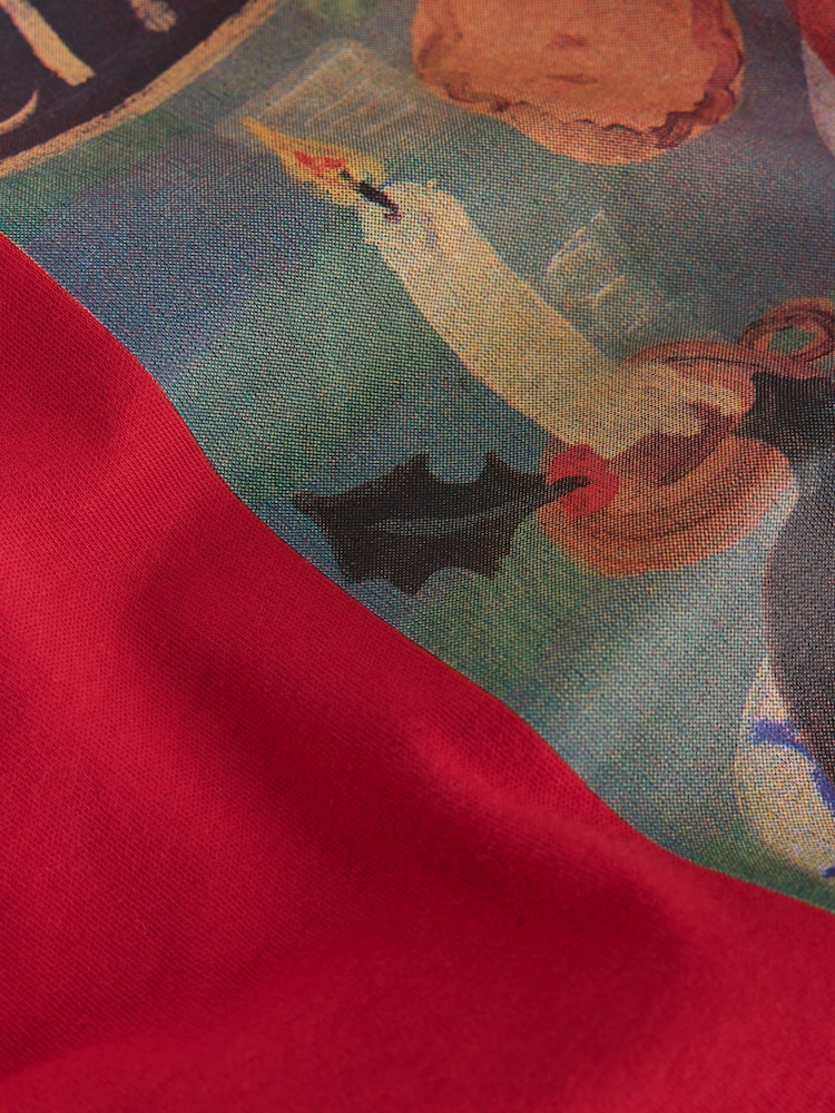 Red Christmas Dinner - Boxy Elbow Sleeve Crew Neck T-Shirt - 4এর মধ্যে 2 ছবি