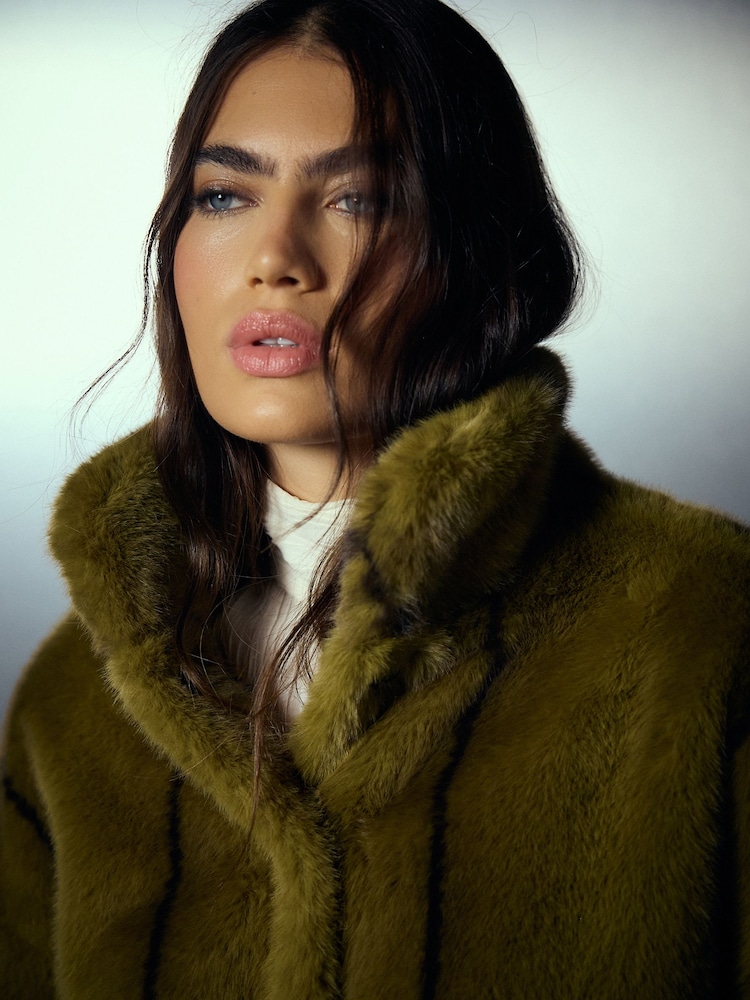 Olive Green Faux Fur Bomber Jacket - Image 5 of 5 Olive Green Faux Fur Bomber Jacket - Image 5 of 5