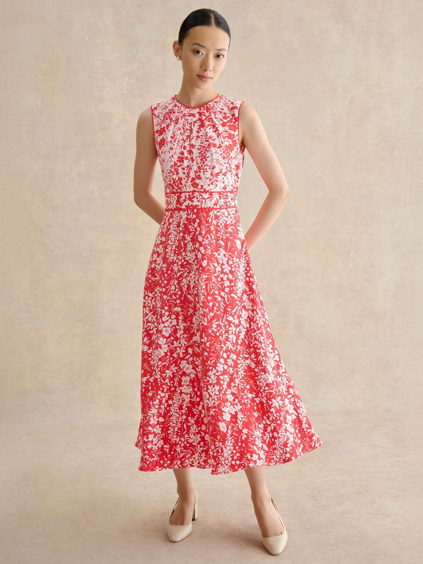 Next：日本 Hobbs Maddie 花柄ワンピース from Next Japan