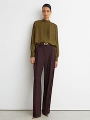 Reiss Khaki Green Ottilie Pintuck-Detail Tie-Back Blouse - Image 5 of 7