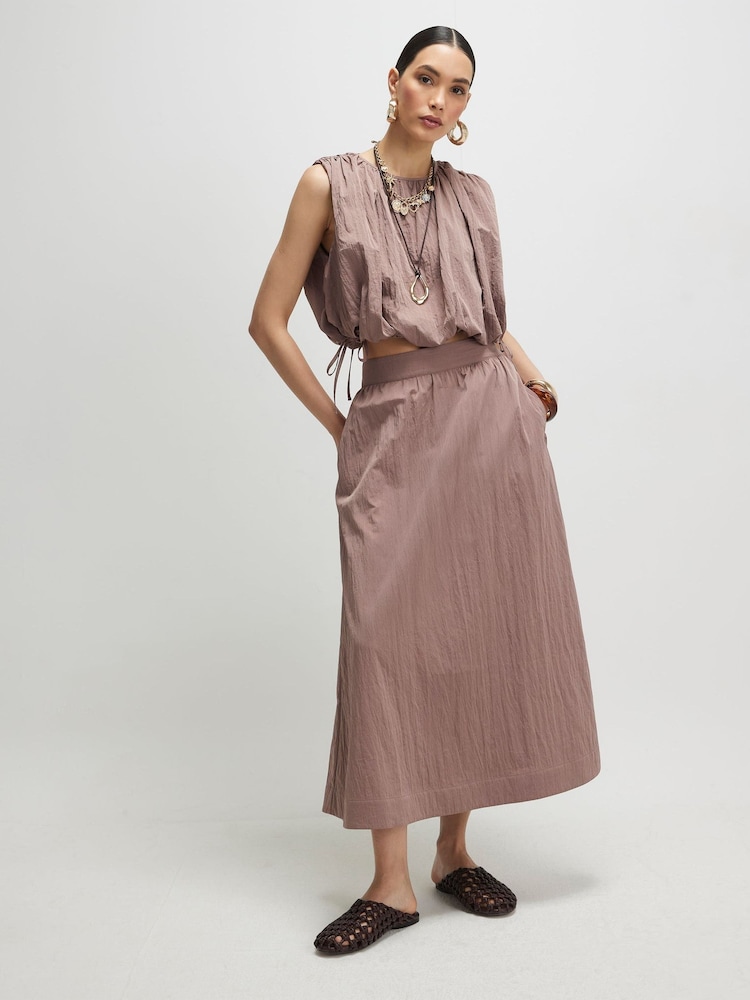 River Island Pink Mid Rise Full Skirt - Image 1 of 4 River Island Pink Mid Rise Full Skirt - Image 1 of 4
