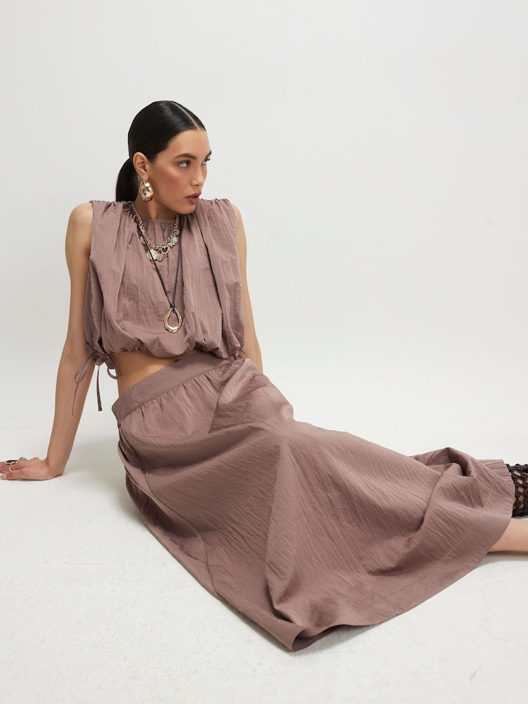 River Island Pink Mid Rise Full Skirt - Image 4 of 4 River Island Pink Mid Rise Full Skirt - Image 4 of 4