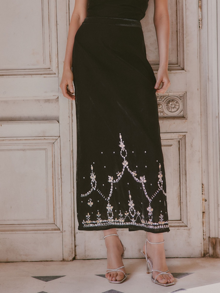 Love & Roses X V&A Black Embellished Velvet Midi Skirt - Image 2 of 5 Love & Roses X V&A Black Embellished Velvet Midi Skirt - Image 2 of 5