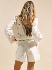 River Island White Poplin Cutwork Shorts - Image 4 of 4