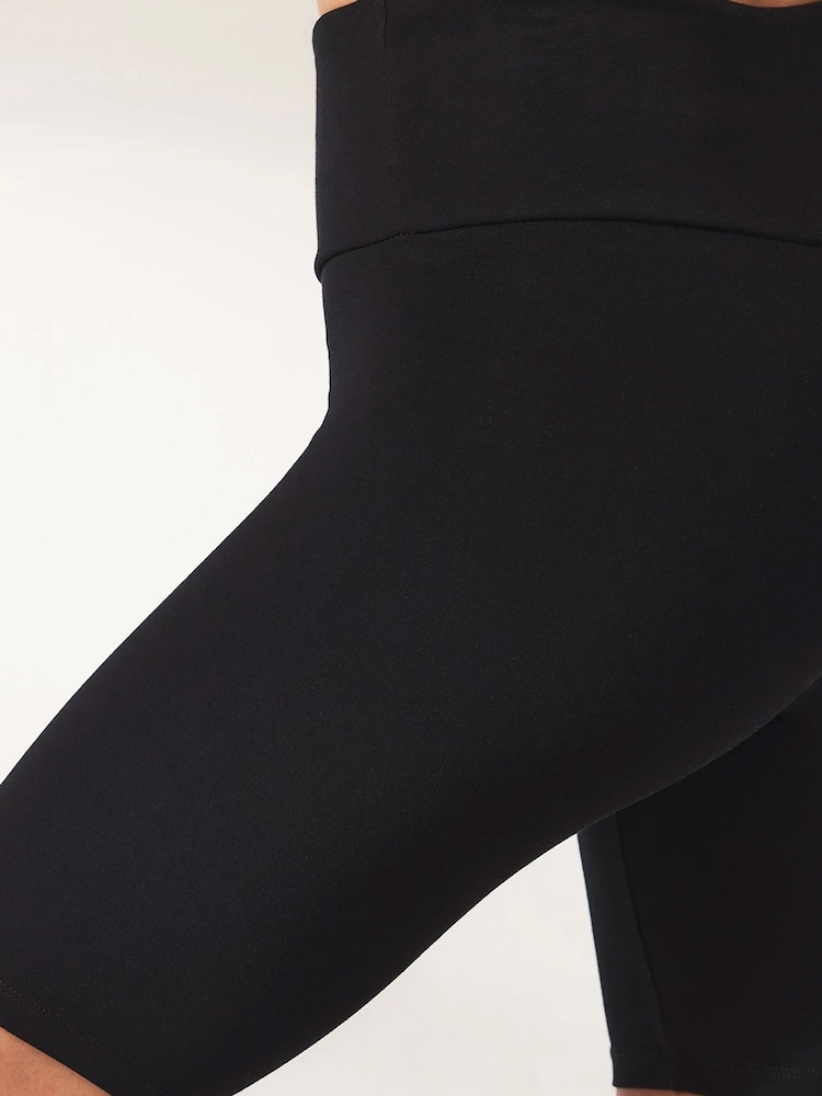 LOVALL Black Lightweight Cycling Shorts - Image 5 of 5