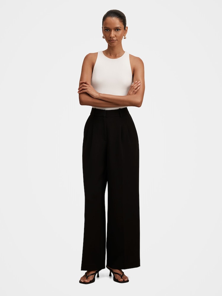 Forever New Black Eva Petite Pleated Wide Leg Trousers - Image 5 of 5 Forever New Black Eva Petite Pleated Wide Leg Trousers - Image 5 of 5