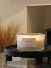 Made by Zen White Signature Scented Candle Fresh Linen - Image 2 of 5