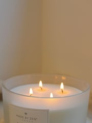 Made by Zen White Signature Scented Candle Fresh Linen - Image 4 of 5
