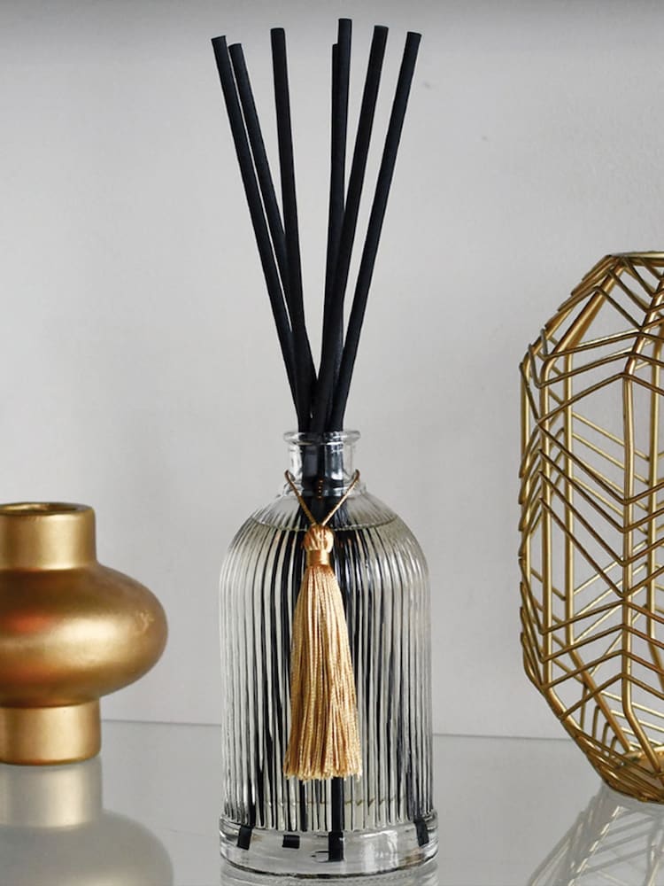 Made by Zen White Riad Reed Diffuser - Smoked Wood & Amber - Image 2 of 4
