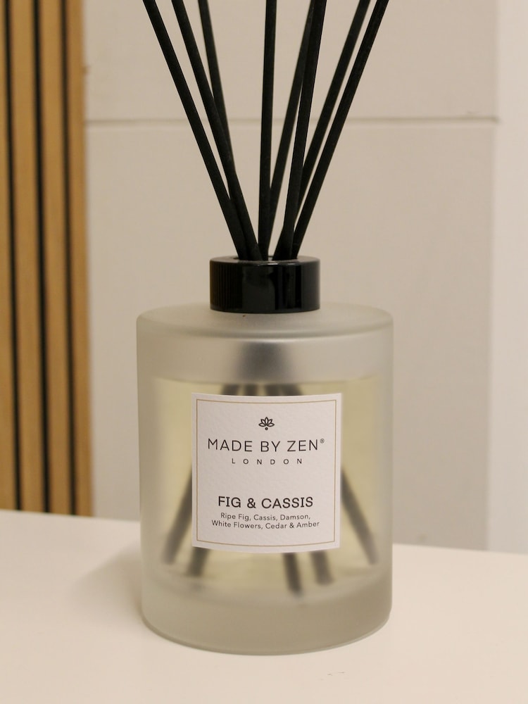 Made by Zen White Signature Reed Diffuser - Fig & Cassis - Image 2 of 4