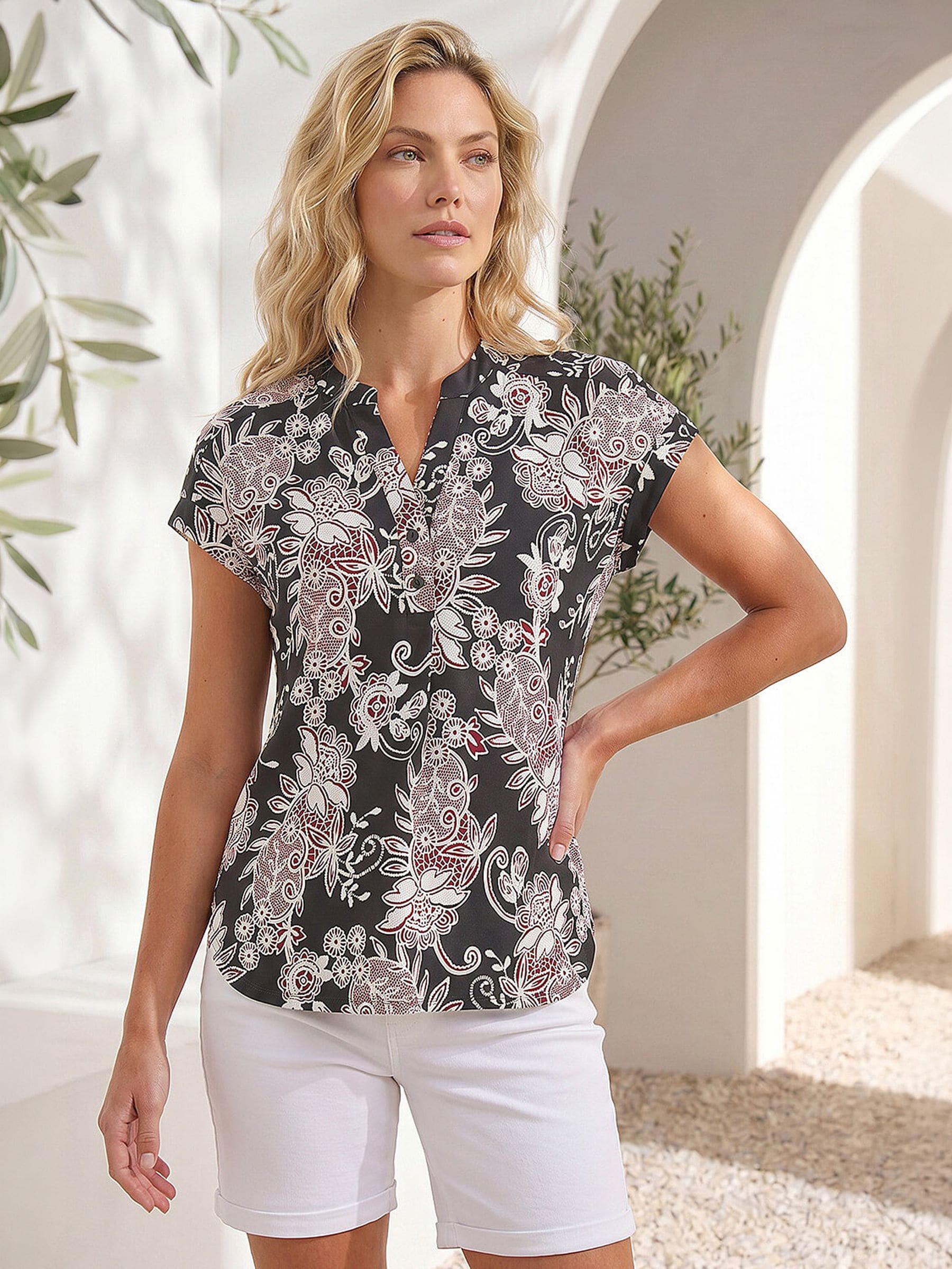 Roman Women's Black Floral Puff Print Lace Stretch Top