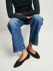Chocolate Brown Suede - The Set Almond Toe Ballet Flats - Larawan 2 ng 6