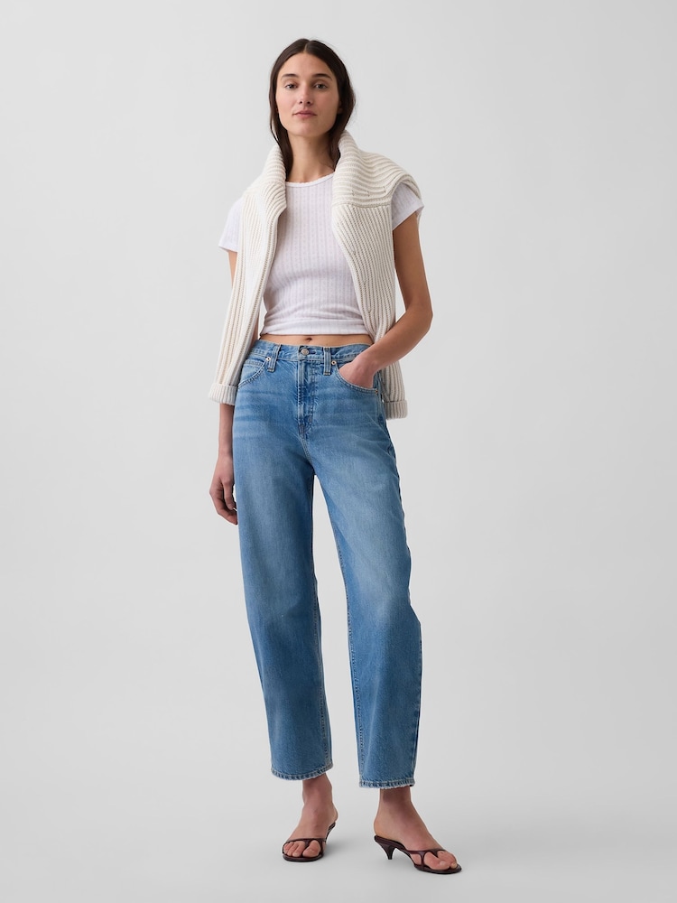 Gap Medium Wash High Waisted Crop Barrel Jeans - Image 4 of 4 Gap Medium Wash High Waisted Crop Barrel Jeans - Image 4 of 4