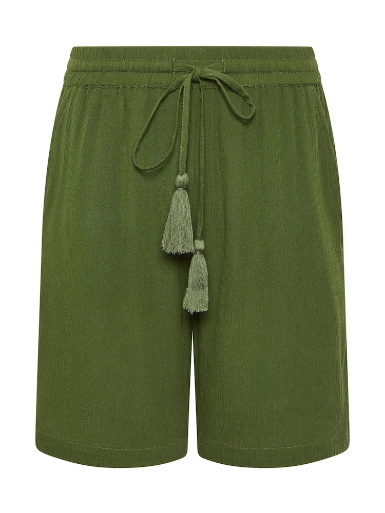 M&Co Green Crinkle Shorts - Image 5 of 5 M&Co Green Crinkle Shorts - Image 5 of 5