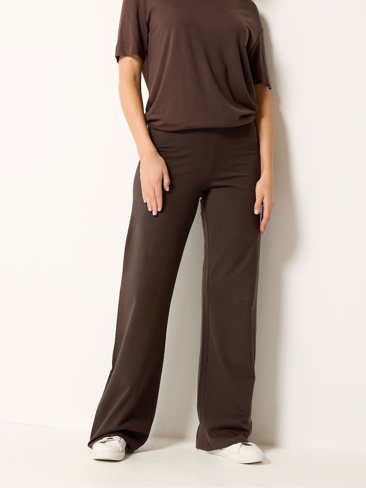 بنطلون برجل واسعة من Long Tall Sally - صورة 2 من 5 بنطلون برجل واسعة من Long Tall Sally - صورة 2 من 5