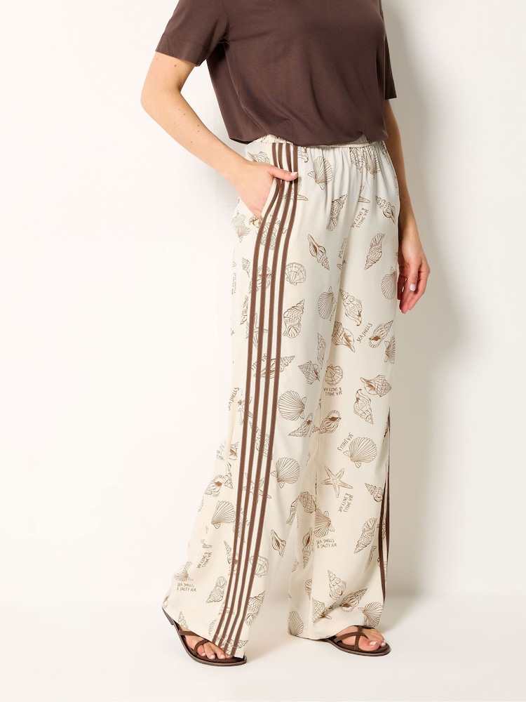 Long Tall Sally Cream Sea Shell Wide Leg Trousers - Image 2 of 4 Long Tall Sally Cream Sea Shell Wide Leg Trousers - Image 2 of 4