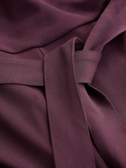 შინდისფერი წითელი - One Shoulder Ruched Occasion Jumpsuit - სურათი 7 8-დან