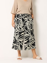 Yours Curve Black Cropped Trousers - Image 1 of 5