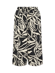 Yours Curve Black Cropped Trousers - Image 5 of 5