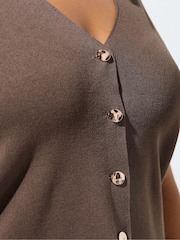 Yours Curve Brown Limited Short Sleeve Knitted Top - Image 4 of 4