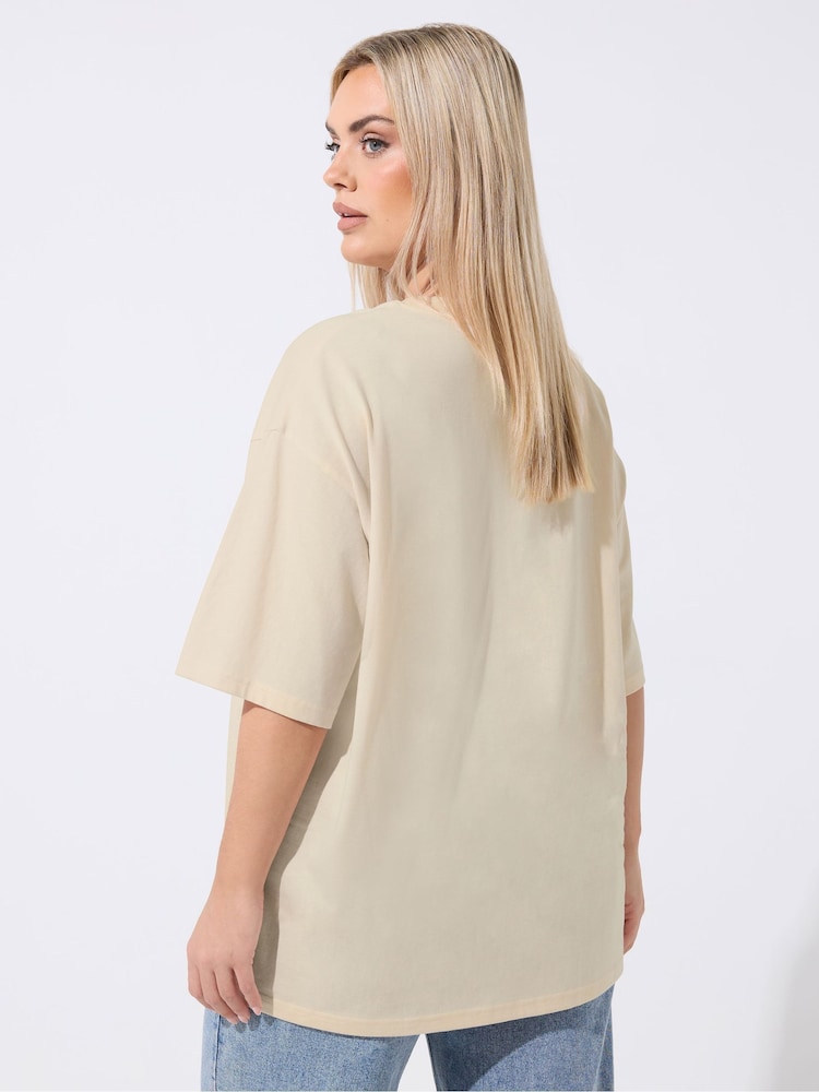 Yours Curve Pink Limited Treasures Of The Sea Pearl T-Shirt - Image 2 of 5 Yours Curve Pink Limited Treasures Of The Sea Pearl T-Shirt - Image 2 of 5