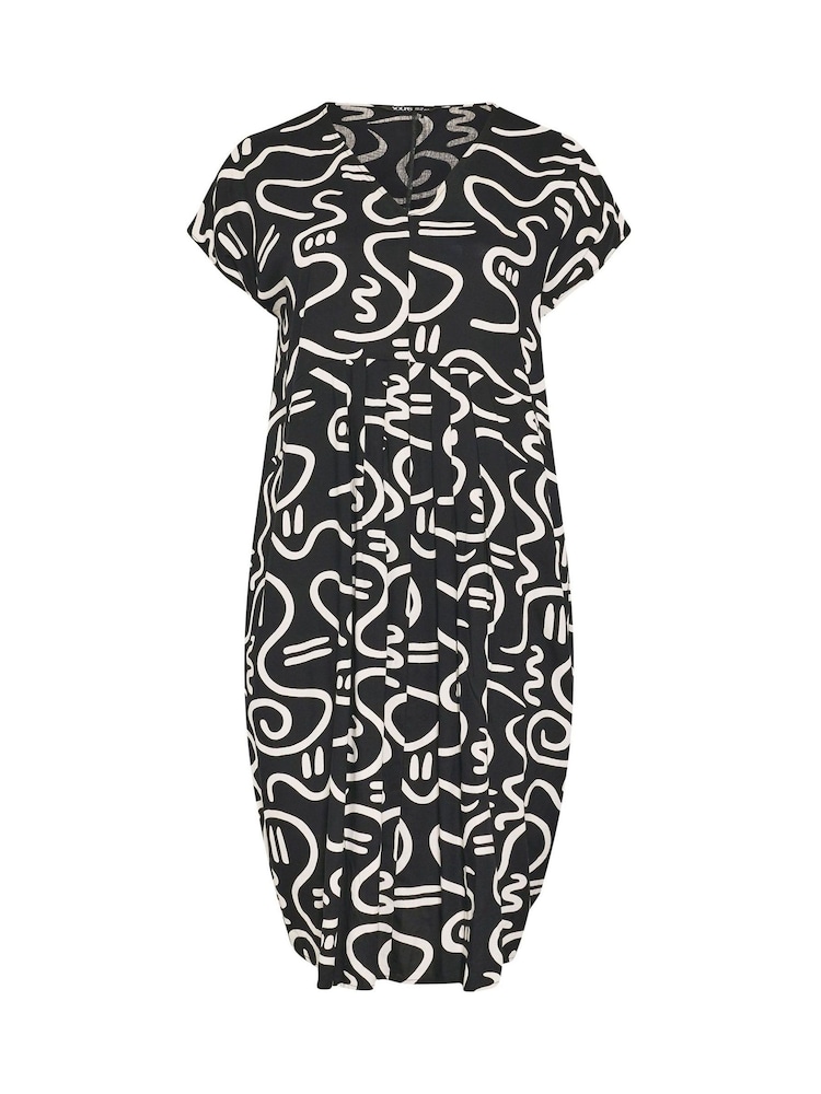 Yours Curve Black Pleated Front Dress - Image 5 of 5