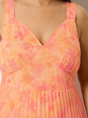 Yours Curve Yellow Floral Pleated Dress - Image 4 of 5