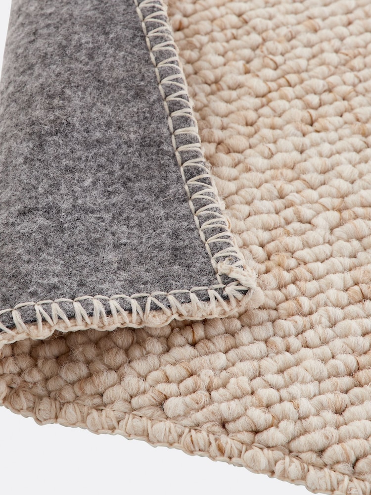 La Redoute Intérieurs Ecru Mako XL Fleece Effect Rug - Image 4 of 4