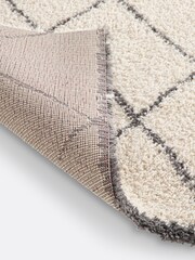 La Redoute Intérieurs Ecru Rabisco Berber Style Rug - Image 4 of 4