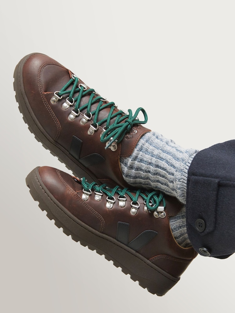 Veja Brown Atlas Trainers - Image 2 of 6 Veja Brown Atlas Trainers - Image 2 of 6