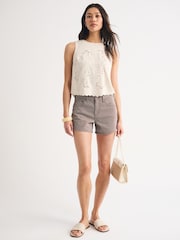 Abercrombie & Fitch Brown Apr4 Classic Mr A-Line Short Railroad Stripe Clean Hem Shorts - Image 3 of 6