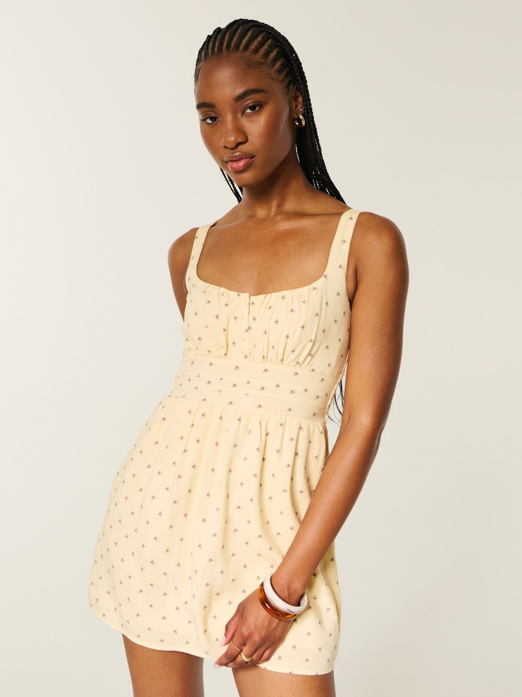 hollister open back maxi dress in butter yellow floral Crepe Open Back Midi Slip Dress , (Photo was too long