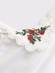 Abercrombie & Fitch White Linen Fold Top - Image 6 of 6