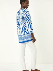 Roman Blue Abstract Print Border Pleat Top - Image 3 of 5