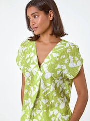 Roman Green Geometric Crinkle Textured Top - Image 1 of 5
