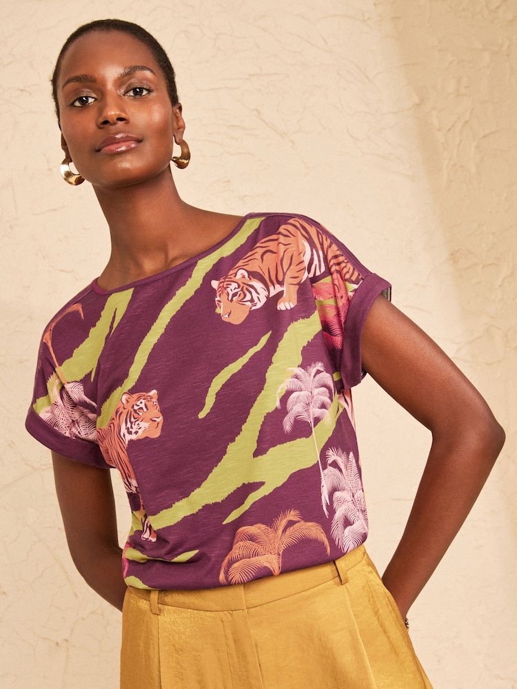 Love & Roses Burgundy Red Tiger Palm Print Petite T-Shirt - Image 4 of 4 Love & Roses Burgundy Red Tiger Palm Print Petite T-Shirt - Image 4 of 4