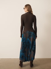 CERENE Bea Chocoale Brown Precious Floral Print Long Sleeve Knit Bodice Pleated Skirt Dress - Image 4 of 10