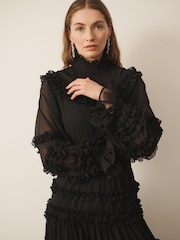 কালো - CERENE Long Sleeve Tiered Ruffle Maxi Dress - 13এর মধ্যে 5 ছবি