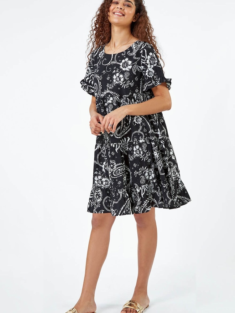 فستان كشكشة بتصميم طبقات مزيّن بطبعة زهور مزركشة من Roman - Image 2 of 5