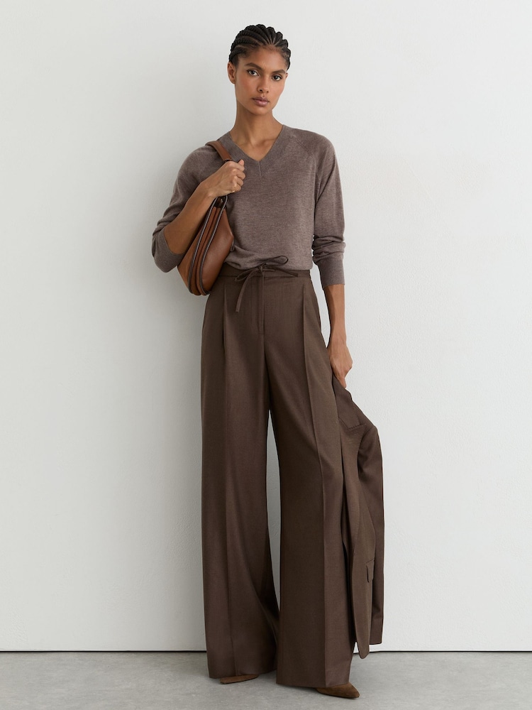 Reiss Mocha Brown Derby Wool-Blend Wide-Leg Drawstring Trousers - Image 1 of 7 Reiss Mocha Brown Derby Wool-Blend Wide-Leg Drawstring Trousers - Image 1 of 7